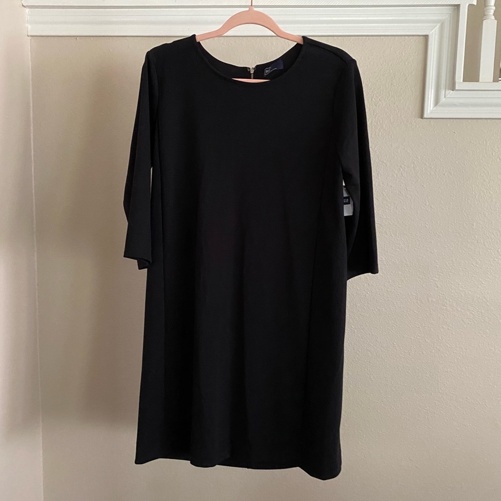Women’s Shift Dress NWT